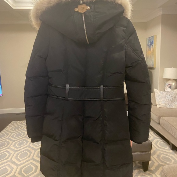 Luxurious  Mackage Trish Coat worn twice in nearly new condition. - Picture 6 of 6